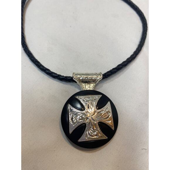 NECKLACE - Pendant on 16" black leather chain Maltese Cross - Picture 4 of 5